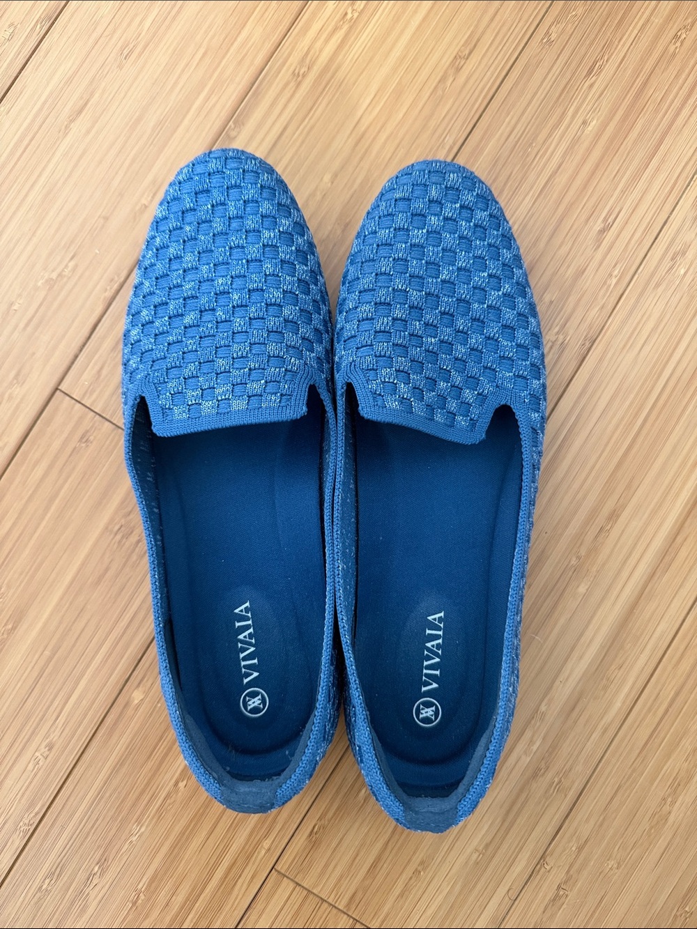 Vivaia Audrey Round Toe Loafers Blue Woven Slip-On